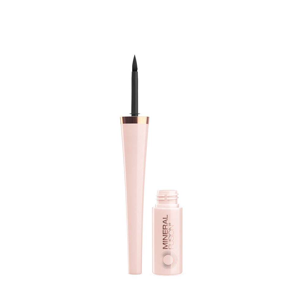 Liquid Mineral Eyeliner